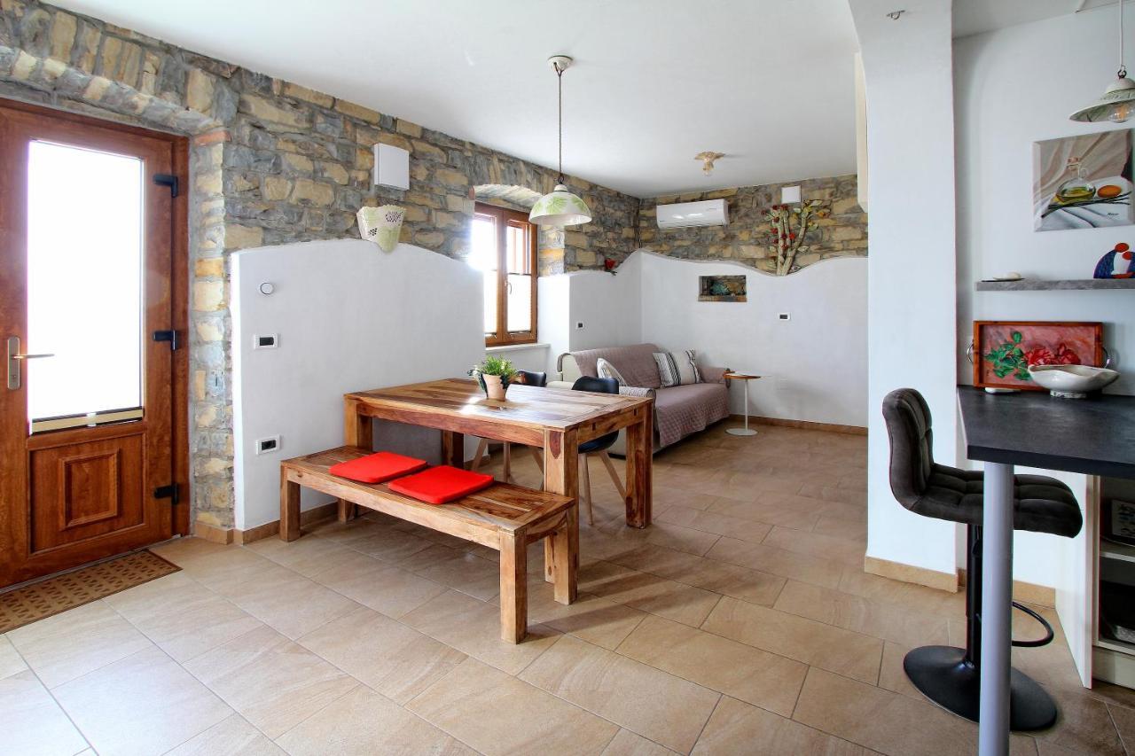 Apartment Dezo Istria Ізола Екстер'єр фото