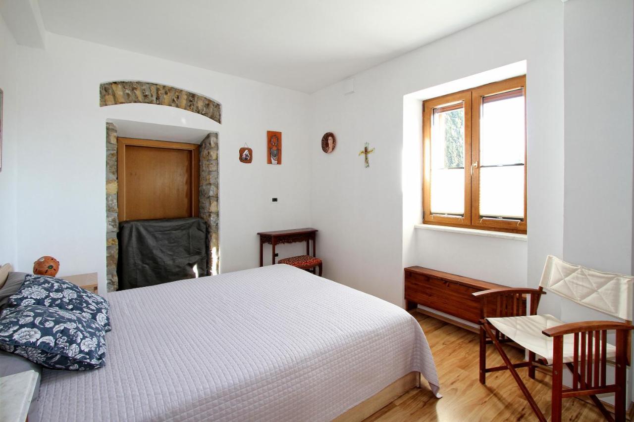 Apartment Dezo Istria Ізола Екстер'єр фото